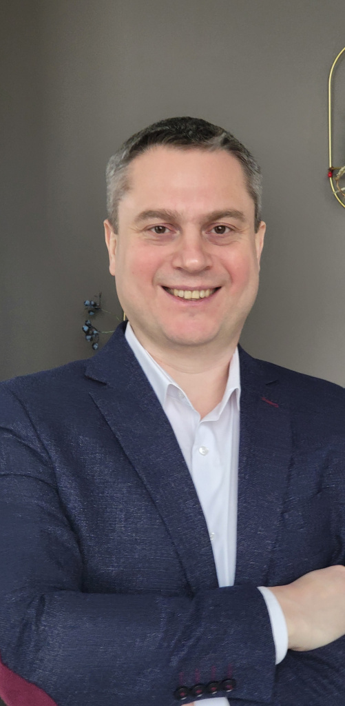 Николай Караченцев.jpg Николай Караченцев.jpg